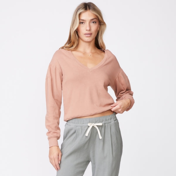 NEW Monrow Shirred Sleeve Sweatshirt Small - Picture 2 of 8